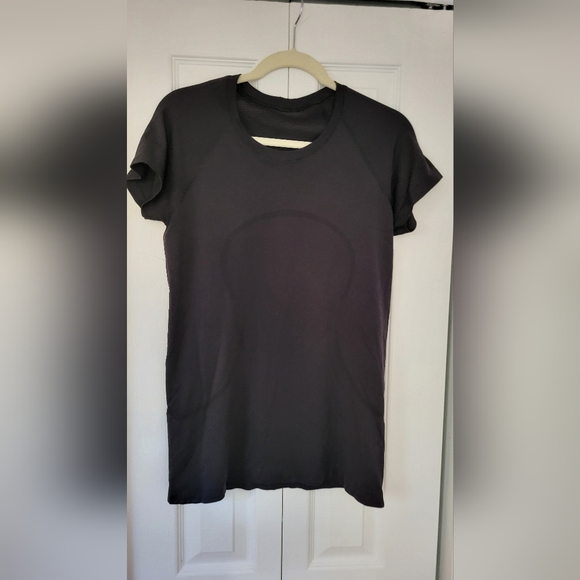 Lululemon Swiftly Tech Short-Sleeve Shirt 2.0Waist Length - Picture 1 of 2
